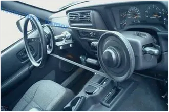 Transferencia en el país de conducción a la derecha Transfer at the right-hand drive country