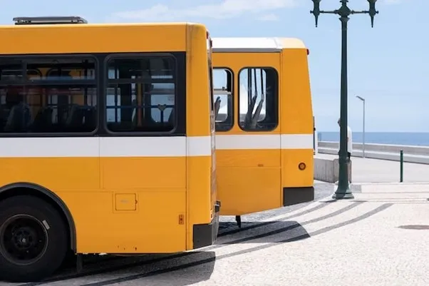 Traslado en autobús al aeropuerto de Mallorca