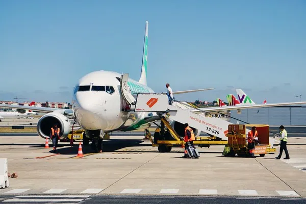 Vuelo en el aeropuerto de Lisboa